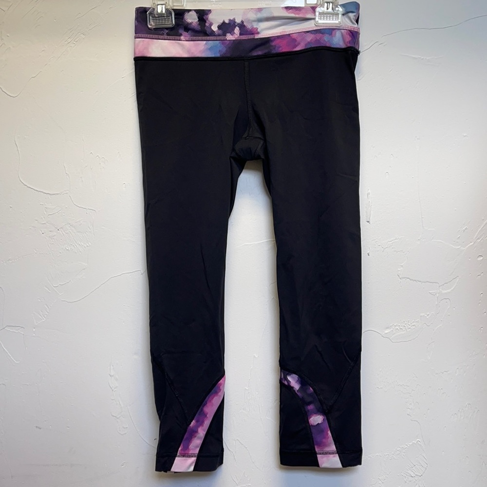 Lululemon *RARE* Pace Rival Crop 22”